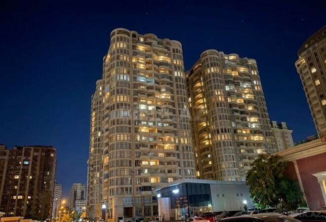 Satılır 3 otaqlı yeni tikili 157 m², Şah İsmayıl Xətai m., photo 1 from 28