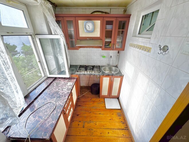 İcarəyə verilir 3 otaqlı köhnə tikili 85 m², Qara Qarayev m., photo 3 from 15