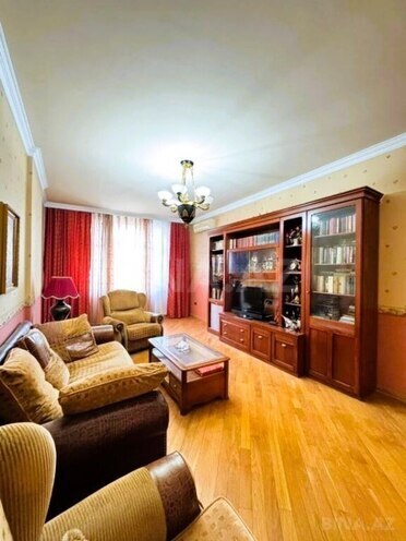 Продаётся 4-комн. новостройка 230 м², м. Низами, photo 9 from 19