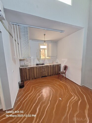 Продаётся 2-комн. вторичка 38 м², м. 28 мая, photo 1 from 7