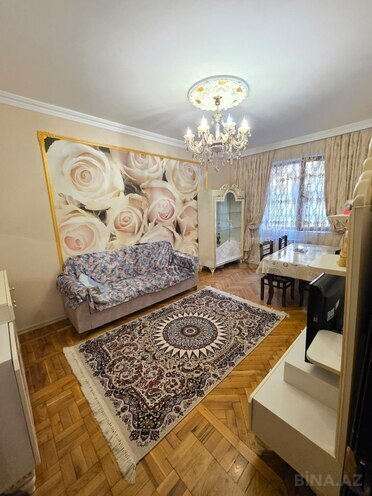 Satılır 3 otaqlı köhnə tikili 70 m², Memar Əcəmi m., photo 1 from 18