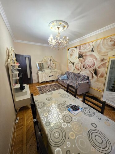 Satılır 3 otaqlı köhnə tikili 70 m², Memar Əcəmi m., photo 3 from 18