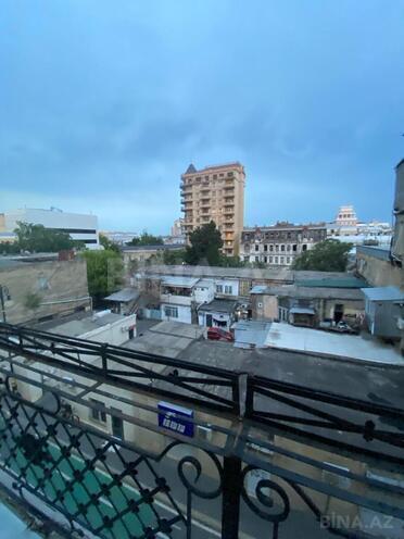 İcarəyə verilir 3 otaqlı köhnə tikili 90 m², Sahil m., photo 20 from 23