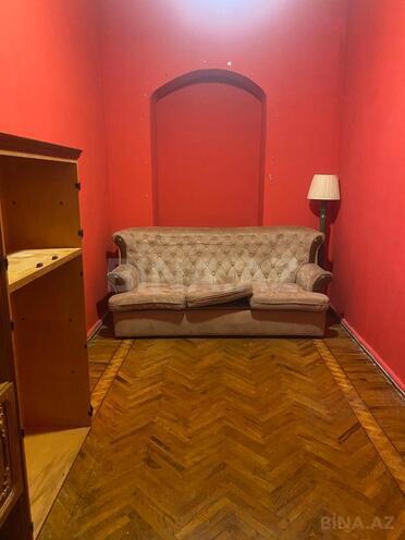 İcarəyə verilir 3 otaqlı köhnə tikili 90 m², Sahil m., photo 9 from 23