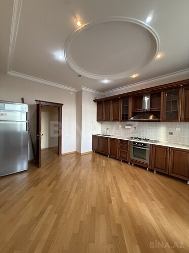 İcarəyə verilir 3 otaqlı yeni tikili 135 m², Nizami m., photo 18 from 32