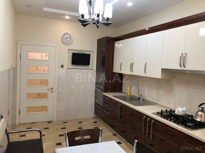 Сдаётся 3-комн. новостройка 120 м², м. Нариман Нариманов, photo 3 from 19