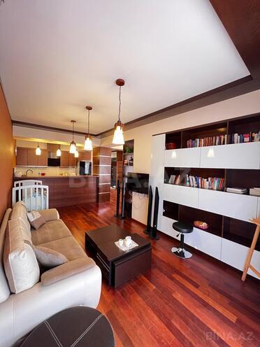 Продаётся 3-комн. новостройка 100 м², м. 20 января, photo 1 from 16