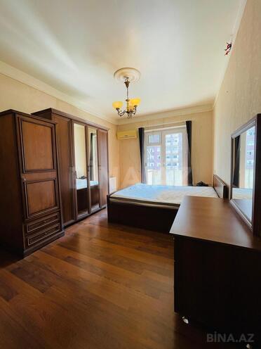 İcarəyə verilir 4 otaqlı köhnə tikili 110 m², İnşaatçılar m., photo 28 from 29