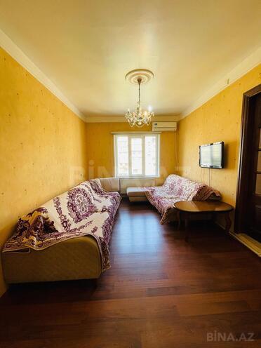 İcarəyə verilir 4 otaqlı köhnə tikili 110 m², İnşaatçılar m., photo 4 from 29