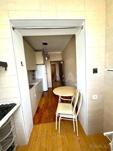 Satılır 2 otaqlı köhnə tikili 50 m², Xalqlar Dostluğu m., photo 5 from 10