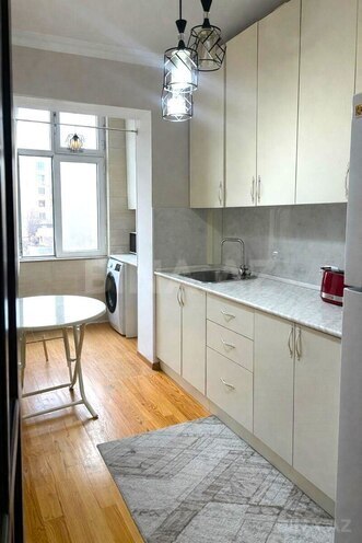Satılır 2 otaqlı köhnə tikili 50 m², Xalqlar Dostluğu m., photo 4 from 10