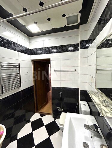 Satılır 2 otaqlı köhnə tikili 50 m², Xalqlar Dostluğu m., photo 7 from 10