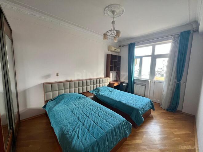 Сдаётся 3-комн. новостройка 115 м², м. Элмляр Академиясы, photo 3 from 23