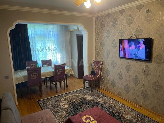 Сдаётся 2-комн. вторичка 70 м², м. 20 января, photo 1 from 19