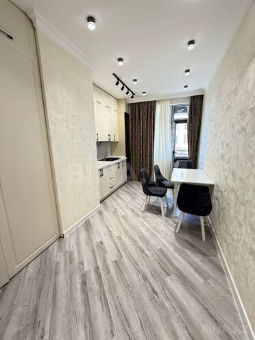 İcarəyə verilir 3 otaqlı yeni tikili 110 m², İnşaatçılar m., photo 3 from 7