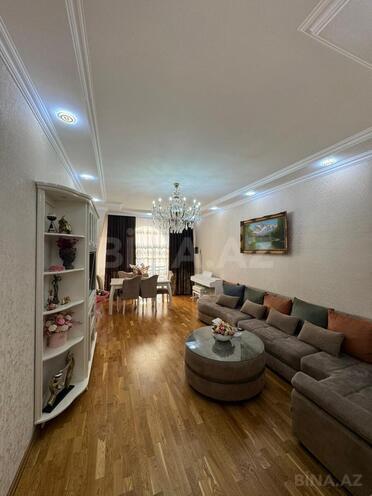 Satılır 3 otaqlı yeni tikili 110 m², Qara Qarayev m., photo 1 from 16