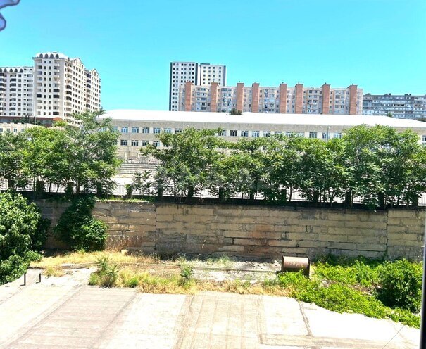 Satılır 3 otaqlı köhnə tikili 70 m², Yeni Günəşli q., photo 12 from 21