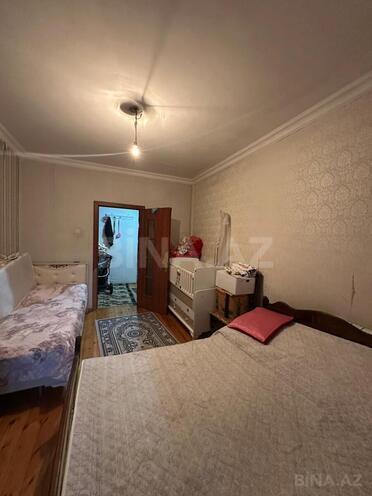 Продаётся 2-комн. вторичка 65 м², Хатаинский р., photo 13 from 23