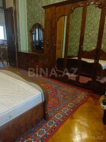 Сдаётся 3-комн. вторичка 65 м², м. Ичеришехер, photo 4 from 12