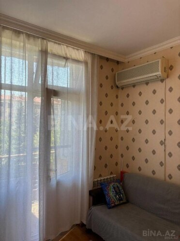Satılır 1 otaqlı köhnə tikili 35 m², Qara Qarayev m., photo 4 from 16