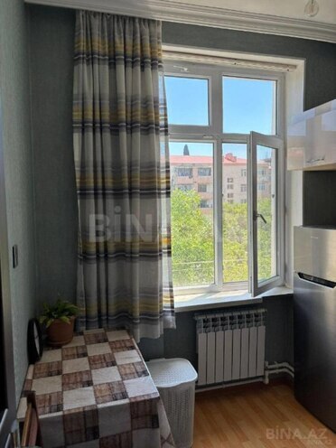 Satılır 1 otaqlı köhnə tikili 35 m², Qara Qarayev m., photo 9 from 16