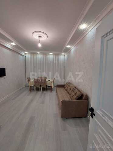 Сдаётся 2-комн. новостройка 65 м², Абшеронcкий  р., photo 1 from 8