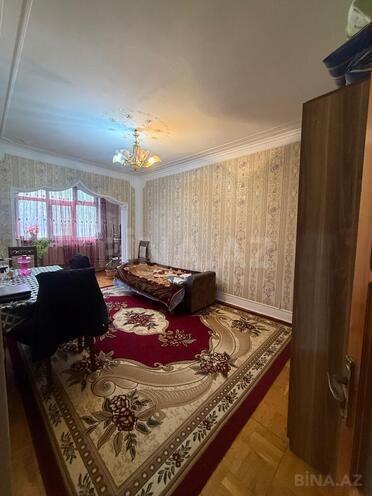 Satılır 2 otaqlı köhnə tikili 65 m², Memar Əcəmi m., photo 1 from 9