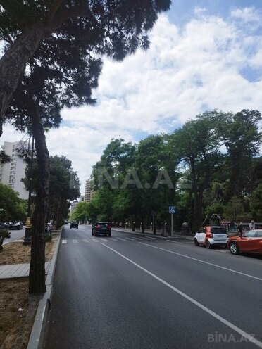 Продаётся 3-комн. новостройка 100 м², м. Низами, photo 16 from 17