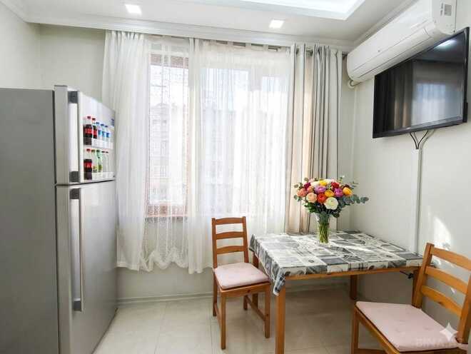 İcarəyə verilir 2 otaqlı köhnə tikili 85 m², 28 May m., photo 14 from 22