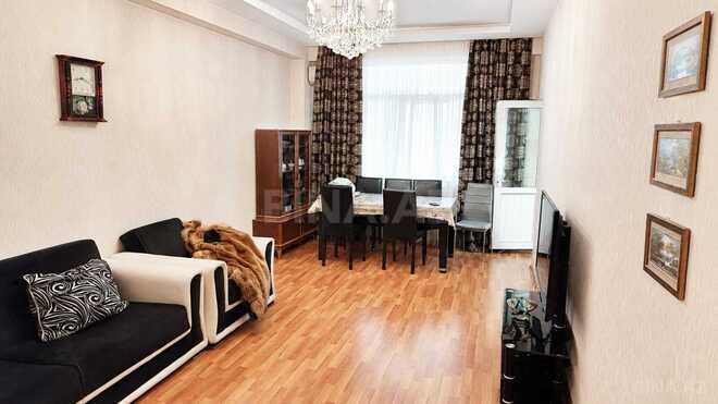Сдаётся 2-комн. новостройка 65 м², м. Нариман Нариманов, photo 1 from 14