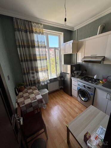 Satılır 1 otaqlı köhnə tikili 40 m², Qara Qarayev m., photo 7 from 15