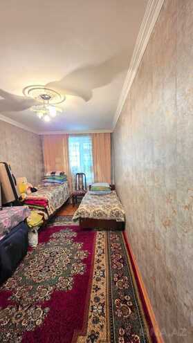 Продаётся 3-комн. вторичка 65 м², м. Иншаатчылар, photo 10 from 18
