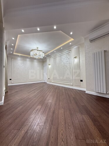 Сдаётся 3-комн. новостройка 127 м², м. 28 мая, photo 1 from 18