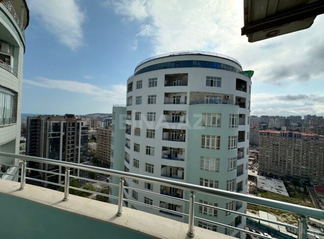 İcarəyə verilir 4 otaqlı yeni tikili 200 m², 28 May m., photo 1 from 19