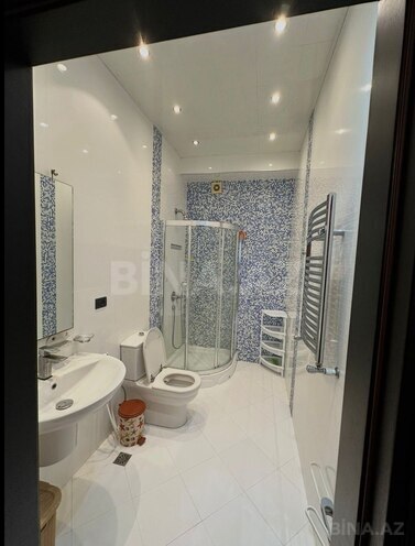 İcarəyə verilir 4 otaqlı yeni tikili 200 m², 28 May m., photo 10 from 19