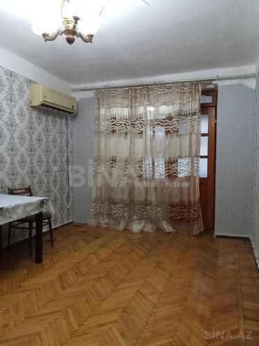 Продаётся 2-комн. вторичка 40 м², м. Иншаатчылар, photo 3 from 14