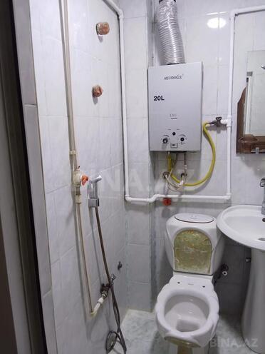Продаётся 2-комн. вторичка 40 м², м. Иншаатчылар, photo 12 from 14