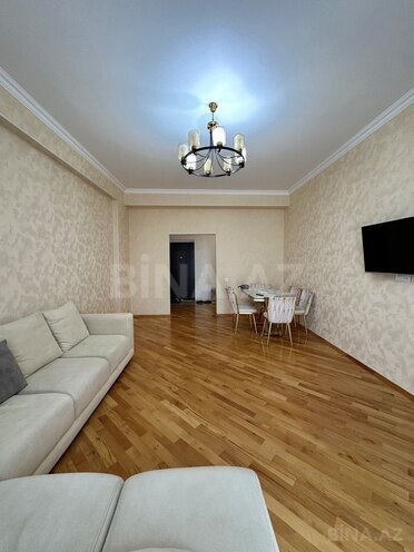 Satılır 2 otaqlı yeni tikili 83 m², Qara Qarayev m., photo 3 from 12
