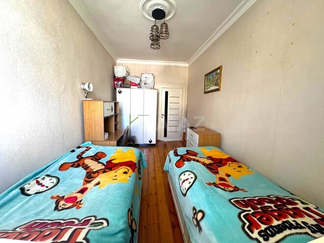 Satılır 3 otaqlı köhnə tikili 80 m², Qara Qarayev m., photo 6 from 9