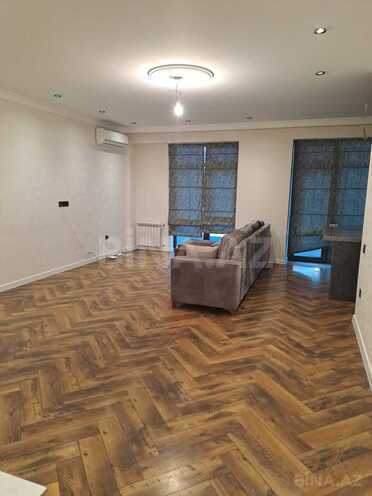 Сдаётся 2-комн. новостройка 106 м², м. 8 ноября, photo 1 from 15