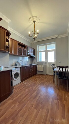 Сдаётся 3-комн. новостройка 135 м², м. Иншаатчылар, photo 16 from 22