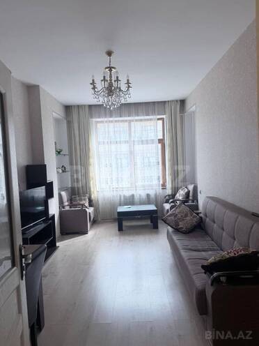 Сдаётся 2-комн. вторичка 70 м², м. Нариман Нариманов, photo 1 from 11
