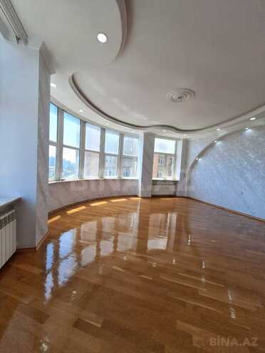 Продаётся 3-комн. новостройка 160 м², м. Элмляр Академиясы, photo 1 from 21