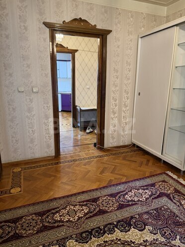 Сдаётся 3-комн. вторичка 85 м², м. Мемар Аджеми, photo 11 from 19