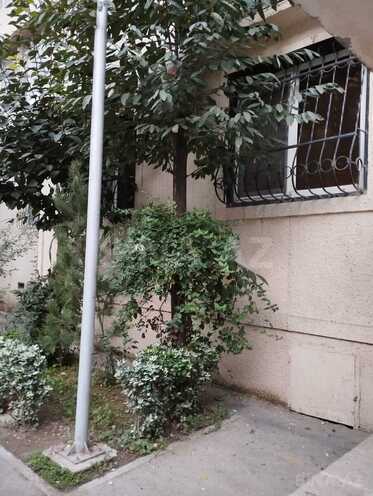 İcarəyə verilir 4 otaqlı köhnə tikili 120 m², İnşaatçılar m., photo 9 from 27