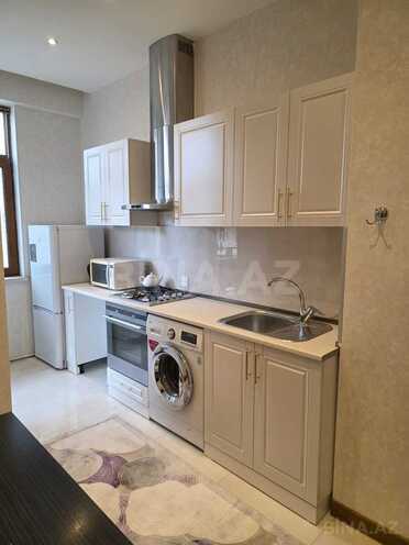 Сдаётся 3-комн. новостройка 120 м², м. Элмляр Академиясы, photo 23 from 26