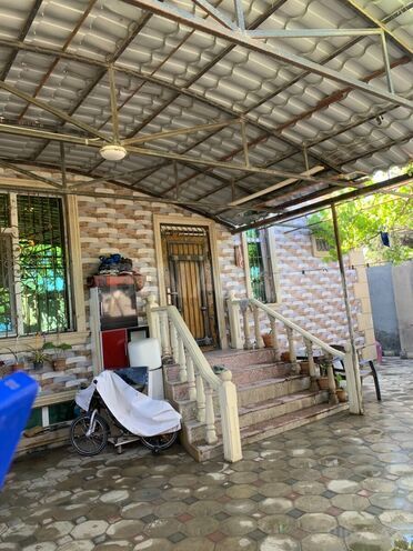 Satılır 4 otaqlı həyət evi/bağ evi 130 m², Ramana q., photo 1 from 21