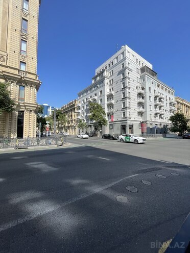 İcarəyə verilir 3 otaqlı köhnə tikili 80 m², Sahil m., photo 16 from 17