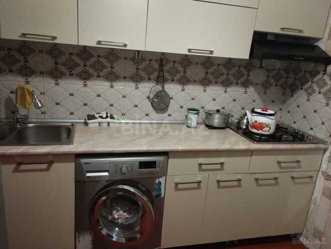 Satılır 4 otaqlı köhnə tikili 96 m², Hövsan q., photo 6 from 13