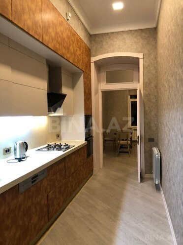 İcarəyə verilir 2 otaqlı köhnə tikili 70 m², Sahil m., photo 5 from 13